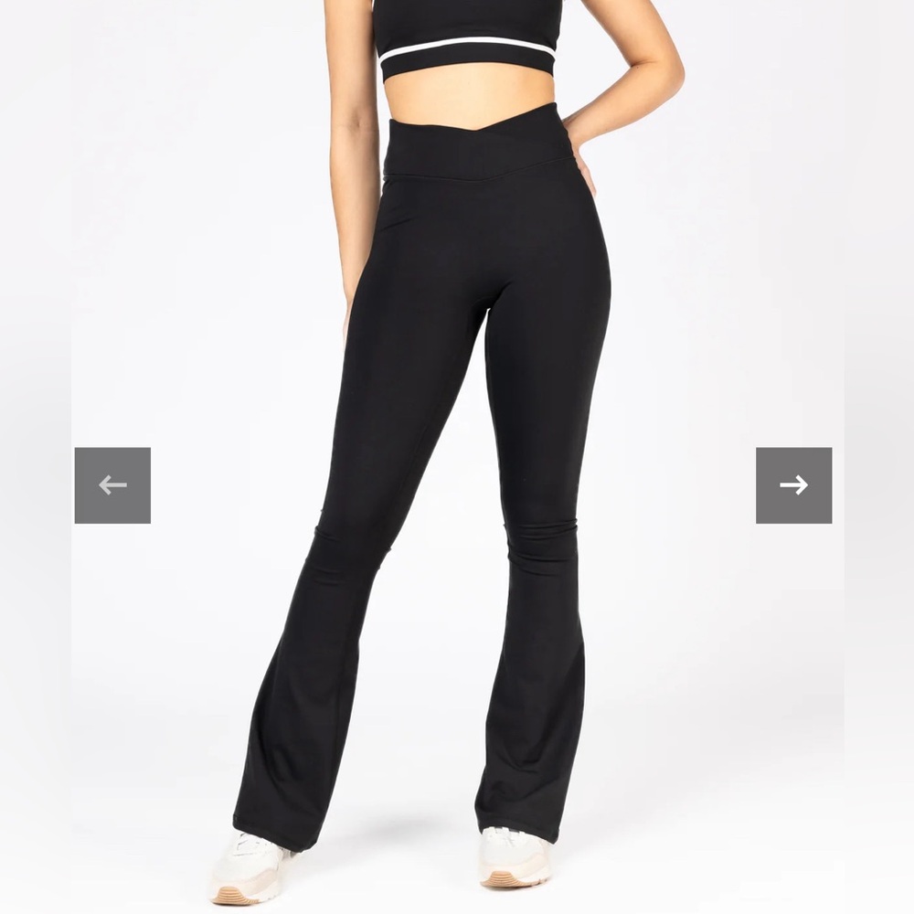 Ptula Sierra Flare Legging 34”